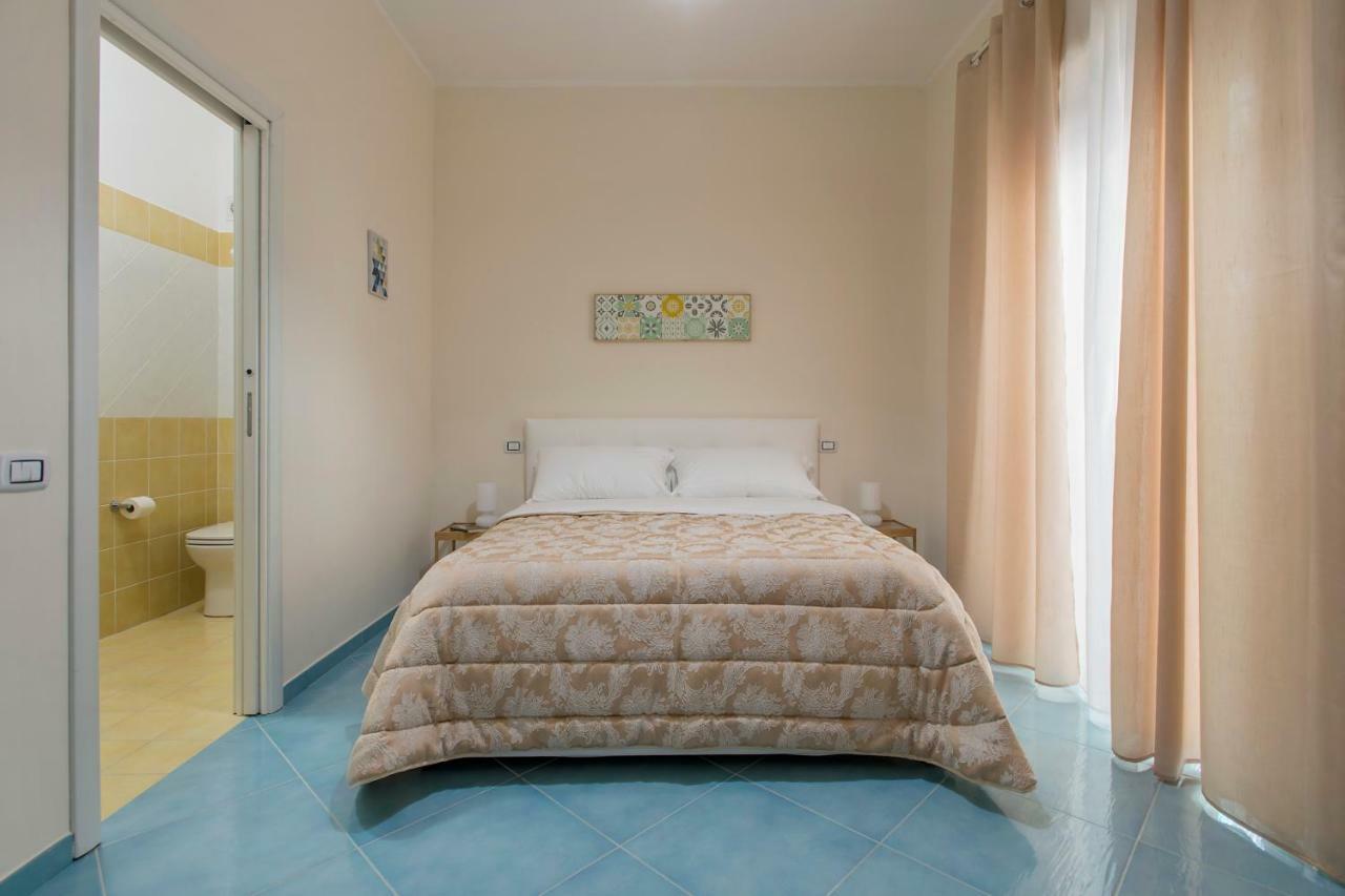 Ad Maiora Bed & Breakfast Salerno Luaran gambar