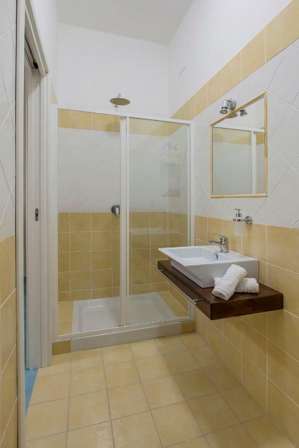 Ad Maiora Bed & Breakfast Salerno Luaran gambar